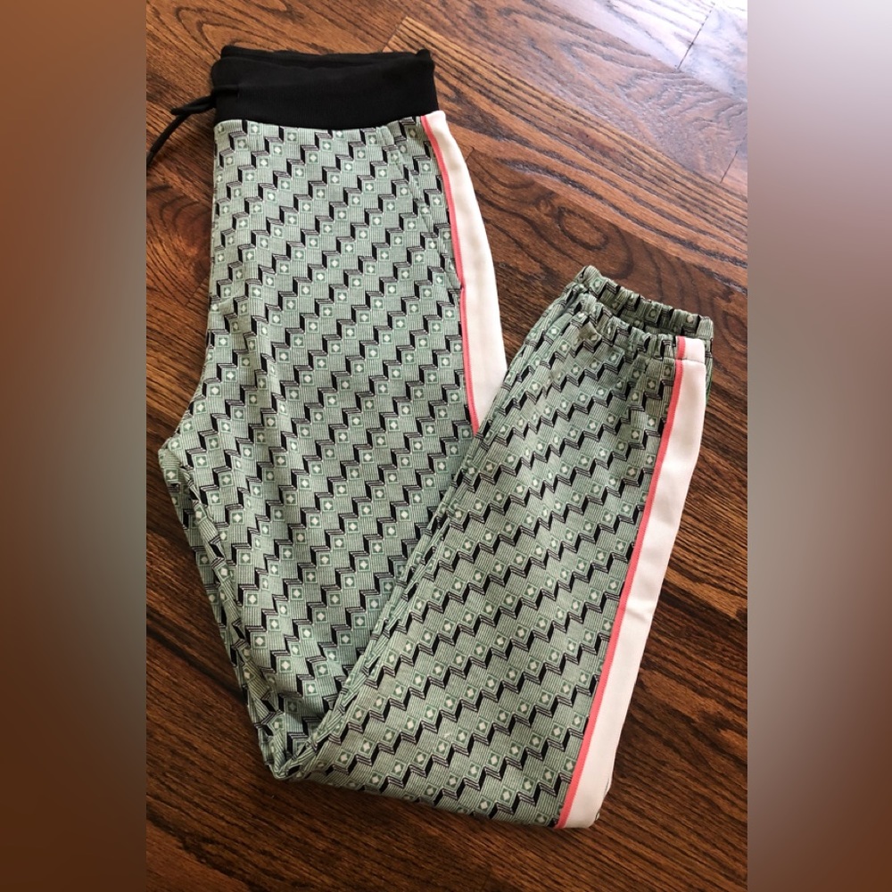 ZARA JOGGERS